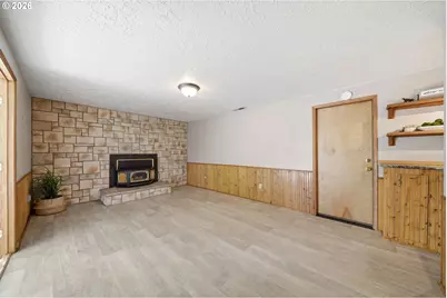 10717 NE 44th St, Vancouver, WA 98682 - Photo 14