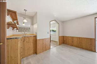 10717 NE 44th St, Vancouver, WA 98682 - Photo 16