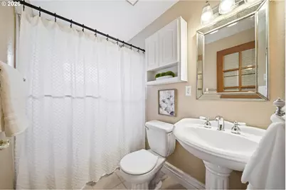 10717 NE 44th St, Vancouver, WA 98682 - Photo 26