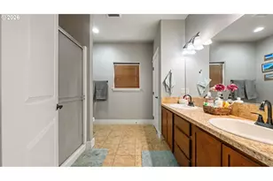 379 NW Crest View Ct, Hermiston, OR 97838 - Photo 20