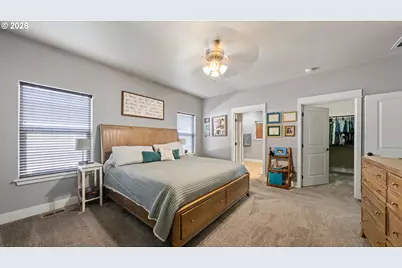 379 NW Crestview Ct, Hermiston, OR 97838 - Photo 18
