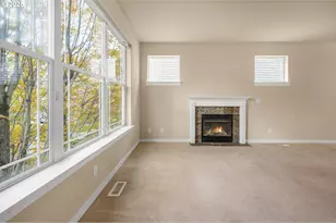 10797 SW Washington St, Portland, OR 97225 - Photo 8