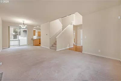 10797 SW Washington St, Portland, OR 97225 - Photo 4