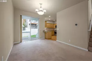 10797 SW Washington St, Portland, OR 97225 - Photo 12
