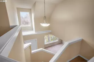 10797 SW Washington St, Portland, OR 97225 - Photo 28