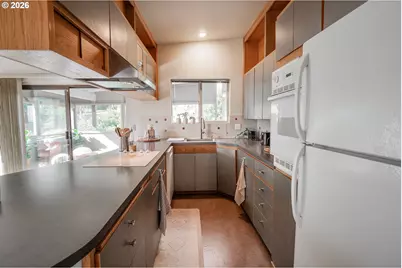 495 W 27th Ave, Eugene, OR 97405 - Photo 10