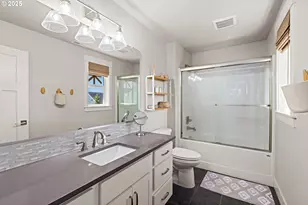 36904 Salmonberry St, Sandy, OR 97055 - Photo 24