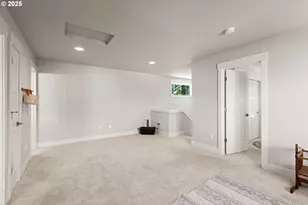 36904 Salmonberry St, Sandy, OR 97055 - Photo 22