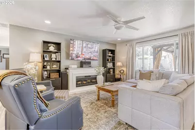 1875 SE Hale Dr, Gresham, OR 97080 - Photo 6