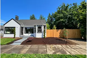 2333 SE 40th Ave, Portland, OR 97214 - Photo 2
