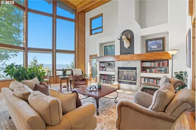 813 Varsity Rd, Kalama, WA 98625 - Photo 4