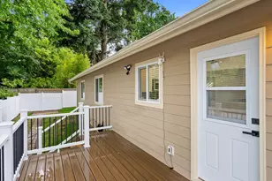 2812 NE Bryant St, Portland, OR 97211 - Photo 30
