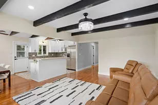 2812 NE Bryant St, Portland, OR 97211 - Photo 8