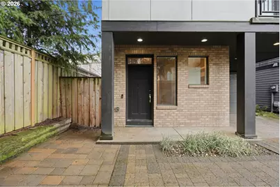 10415 SW 46th Pl #A, Portland, OR 97219 - Photo 2