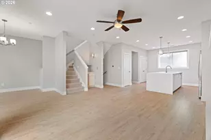 10415 SW 46th Pl, Portland, OR 97219 - Photo 8