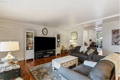 101 Aster St, Winchester, OR 97495 - Photo 18