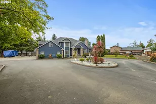 101 Aster St, Winchester, OR 97495 - Photo 2