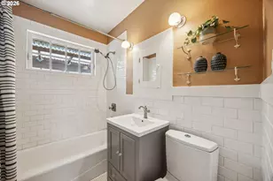 7054 N Delaware Ave, Portland, OR 97217 - Photo 16