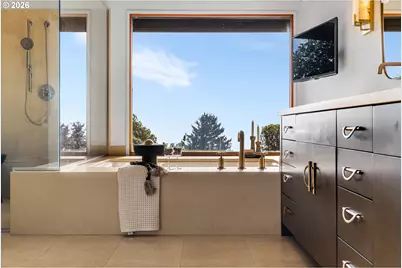 1209 SW Hessler Dr, Portland, OR 97239 - Photo 20