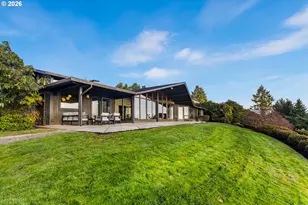 1209 SW Hessler Dr, Portland, OR 97239 - Photo 30