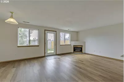 190 NE Skylar St, Hillsboro, OR 97124 - Photo 10