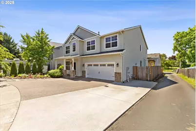 12800 Joys Dr, Oregon City, OR 97045 - Photo 2