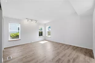 4055 Royal Ave, Eugene, OR 97402 - Photo 36