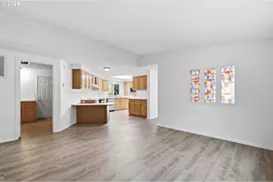 4055 Royal Ave, Eugene, OR 97402 - Photo 14