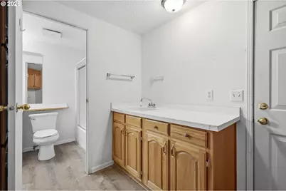 4055 Royal Ave #22, Eugene, OR 97402 - Photo 30