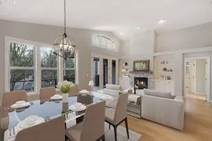 632 SE 38th Dr, Gresham, OR 97080 - Photo 6