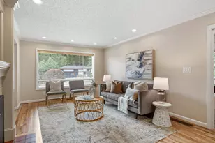 3666 NE 90th Ave, Portland, OR 97220 - Photo 10