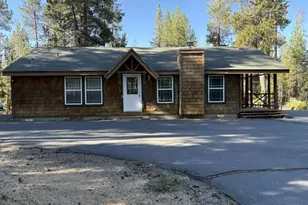 142015 Blue Sky Way, Crescent Lake, OR 97733 - Photo 2