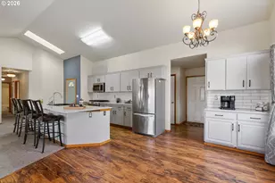 111 SW Quinney Pl, Pendleton, OR 97801 - Photo 10