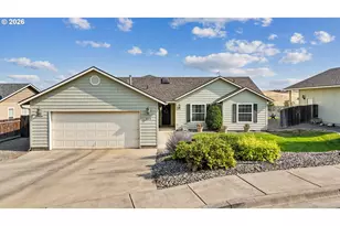 111 SW Quinney Pl, Pendleton, OR 97801 - Photo 2