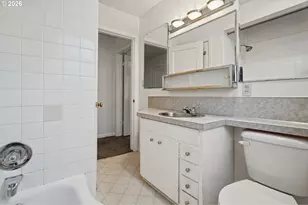 890 E 22nd Ave, Eugene, OR 97405 - Photo 18