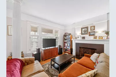 237 239 NE Graham St, Portland, OR 97212 - Photo 6