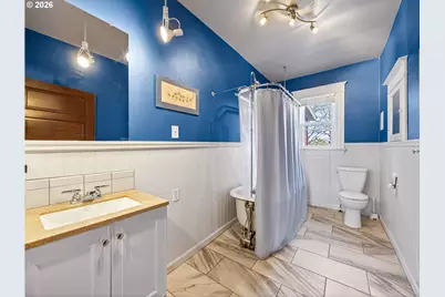 237 239 NE Graham St, Portland, OR 97212 - Photo 38