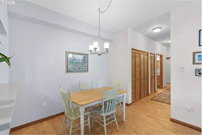 2024 SW Howards Way #405, Portland, OR 97201 - Photo 8