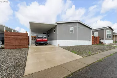 222 NW Broc Dr, Winston, OR 97496 - Photo 4
