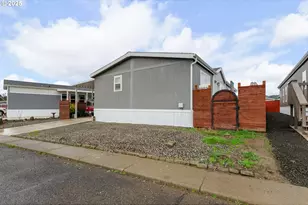 222 NW Broc Dr, Winston, OR 97496 - Photo 2