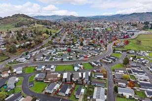 222 NW Broc Dr, Winston, OR 97496 - Photo 34