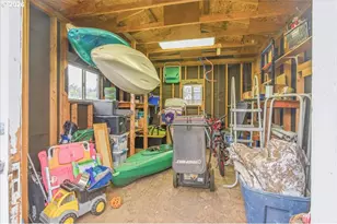 1135 SW 1st Ave, Mill City, OR 97360 - Photo 20
