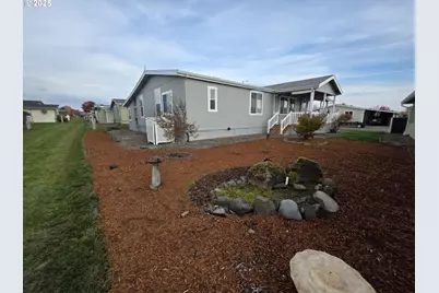 1402 Pioneer Way, Forest Grove, OR 97116 - Photo 26