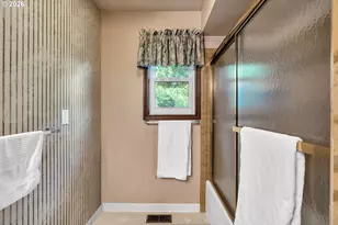 3909 NE 135th Ave, Portland, OR 97230 - Photo 16