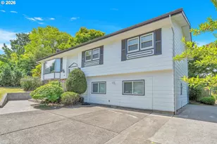 3909 NE 135th Ave, Portland, OR 97230 - Photo 2