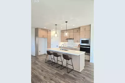 169 E Airedale Ave, La Center, WA 98629 - Photo 4