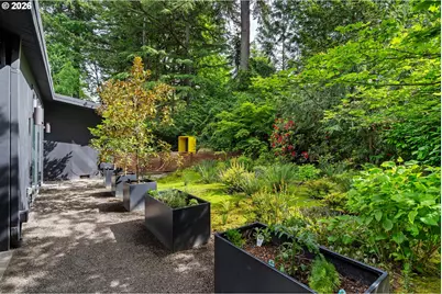 5330 SW Westdale Dr, Portland, OR 97221 - Photo 32
