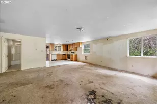 9020 Elk Creek Rd, Trail, OR 97541 - Photo 12