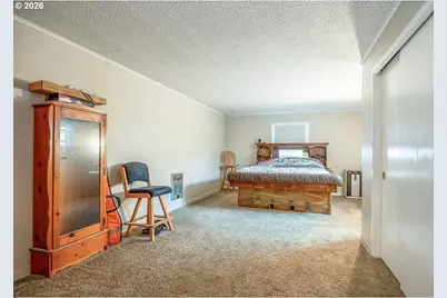 190 Hunsaker Ln, Eugene, OR 97404 - Photo 18