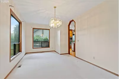 10125 SW 72nd Ave, Portland, OR 97223 - Photo 16